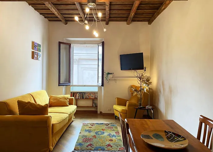 Historical Central Rome Flat